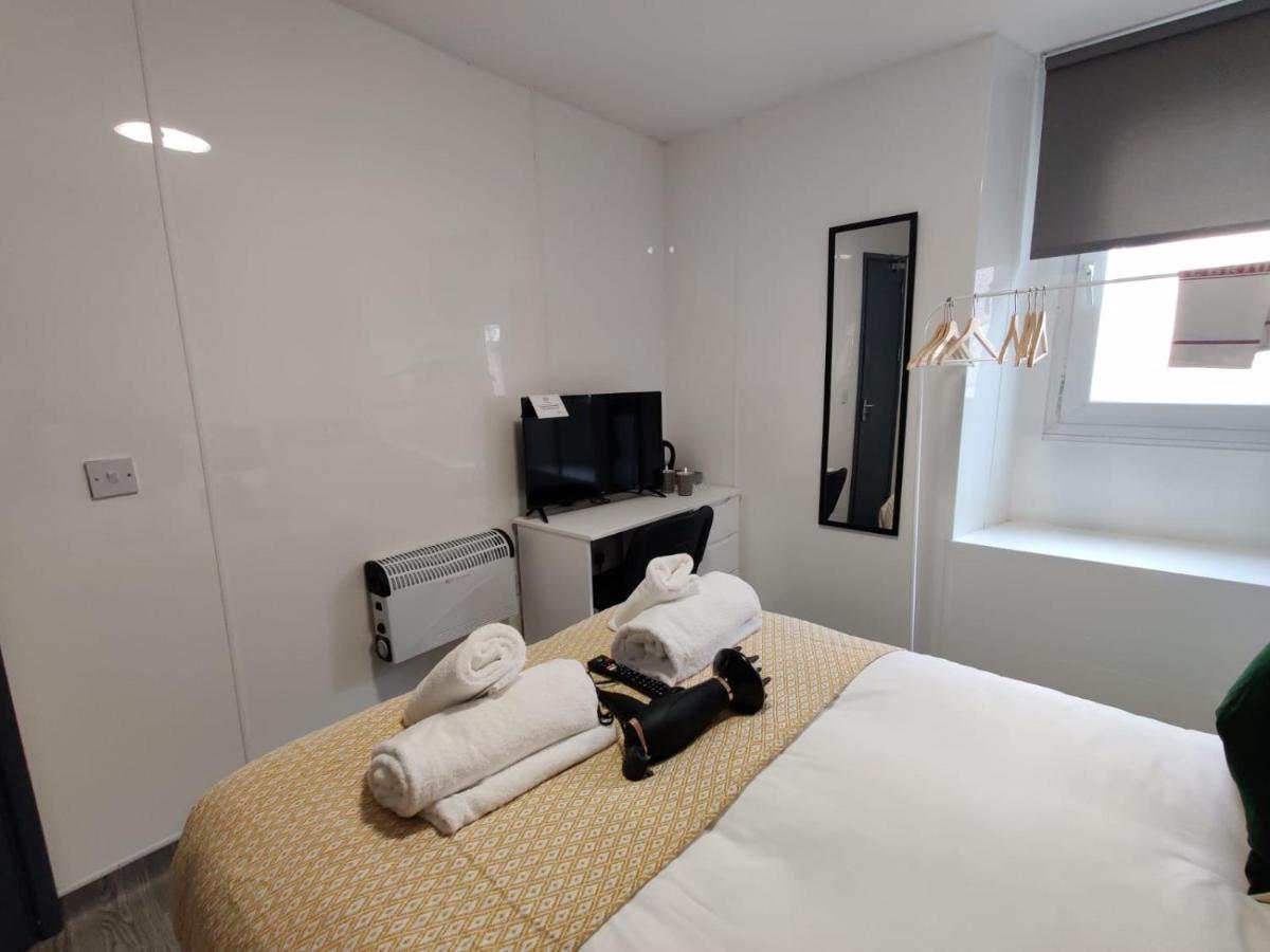 Double Ensuite Rooms Swansea Eksteriør bilde